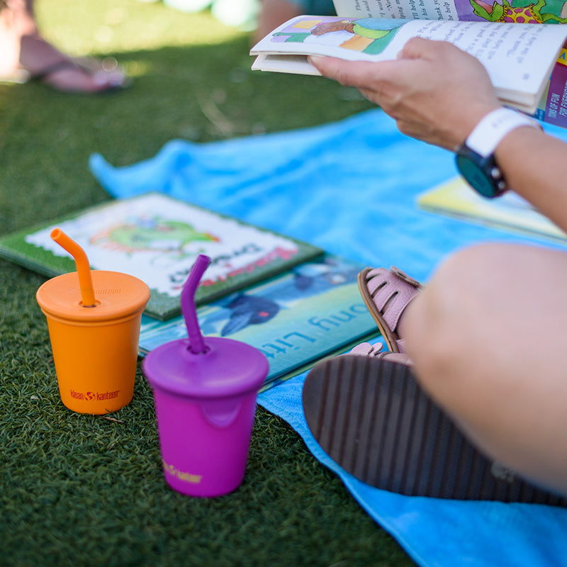 10oz-kid-s-cup-with-straw-lid-o7 10oz_kids_cups_straw_reading_blanket_square.jpg