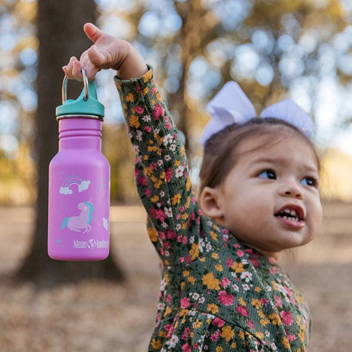 classic-kid-sippy-cap-c1 K12CNSIPPY-UN-kids_bottle_unicorn_lifestyle.jpg