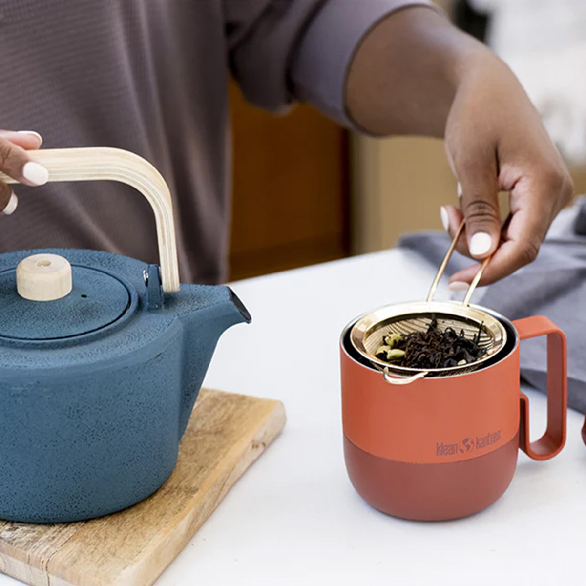 14oz-rise-mug-sale-a4 coffee_tea_seep_rise_mug_square.jpg