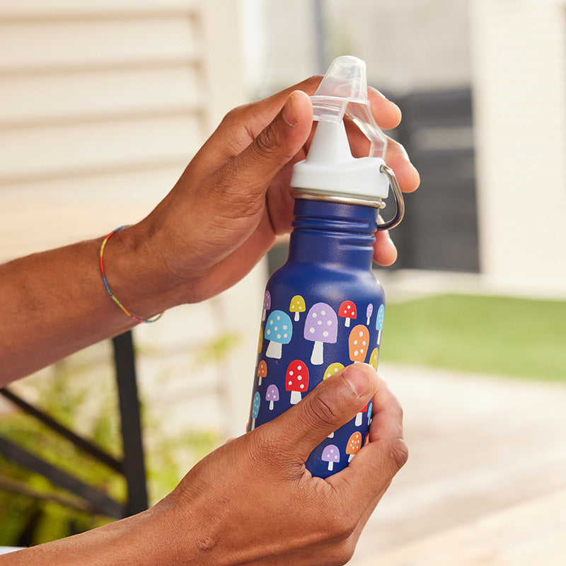 12oz-kid-s-classic-sippy-z4 kid_sippy_12oz_closeup_dustcover_square.jpg