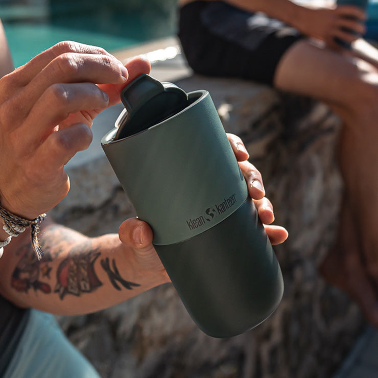 flip-lid-m3 rise_flip_lid_small_tumbler_open.jpg